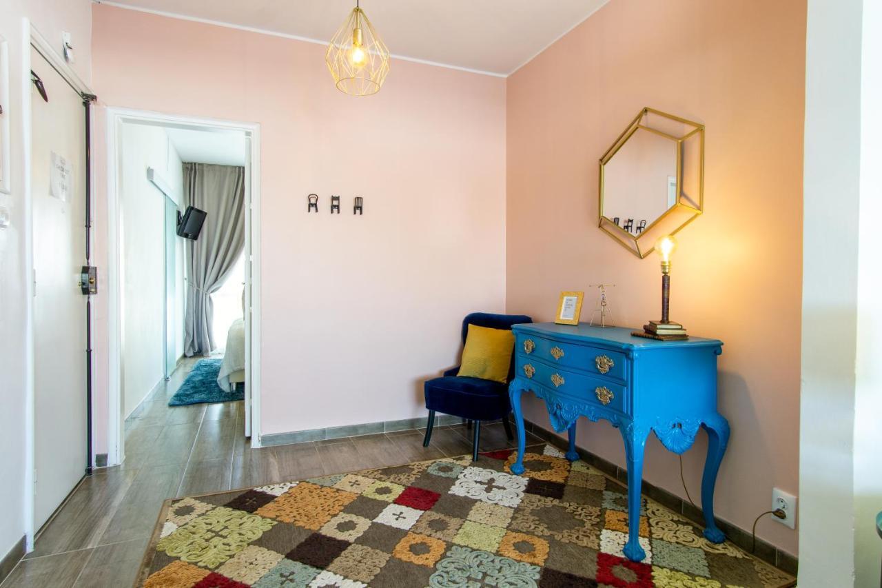 Apartment Gaze Out At The In A Retro-chic Getaway